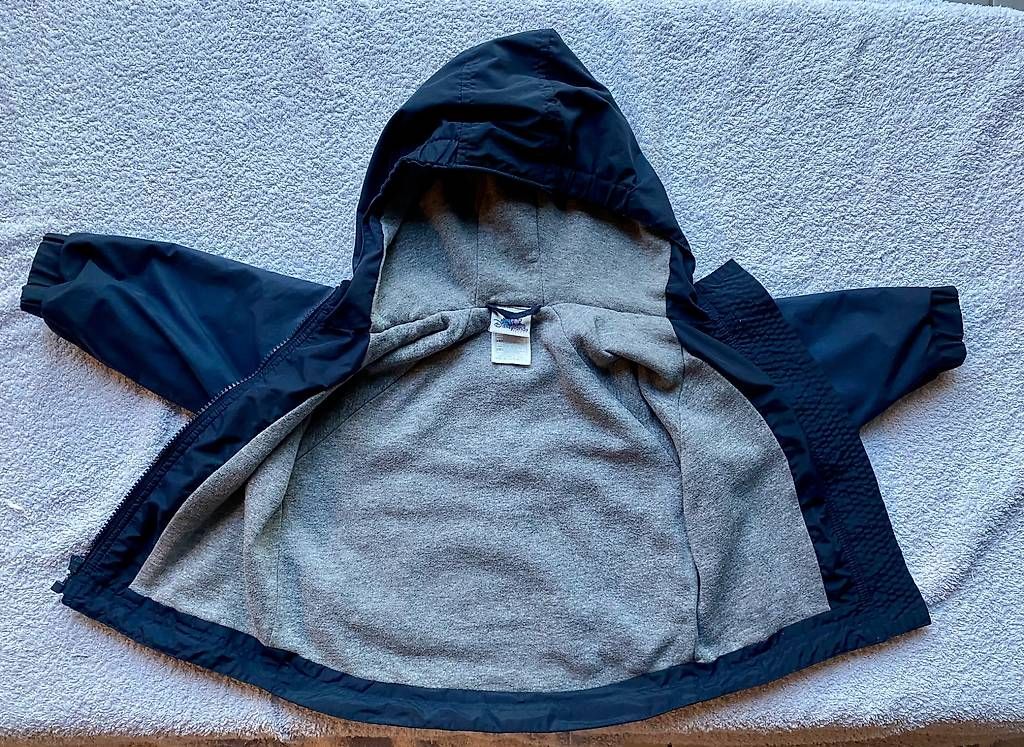 Vestes & Manteaux: Jacke 86/92 Mickey Mouse / Disneyland – D'occasion à Fehren par Flugzeug1177 2