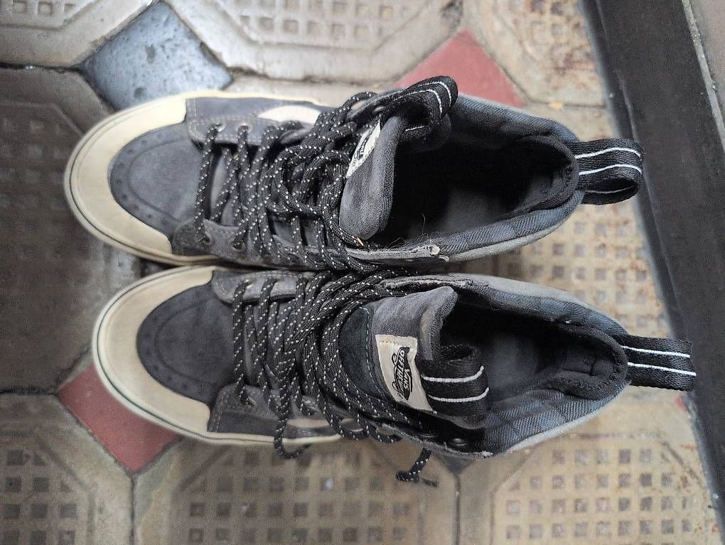 Vans Chaussures hommes: Chaussures Vans MTE 37 – D'occasion à La Chaux-de-Fonds par Mcleonita 3
