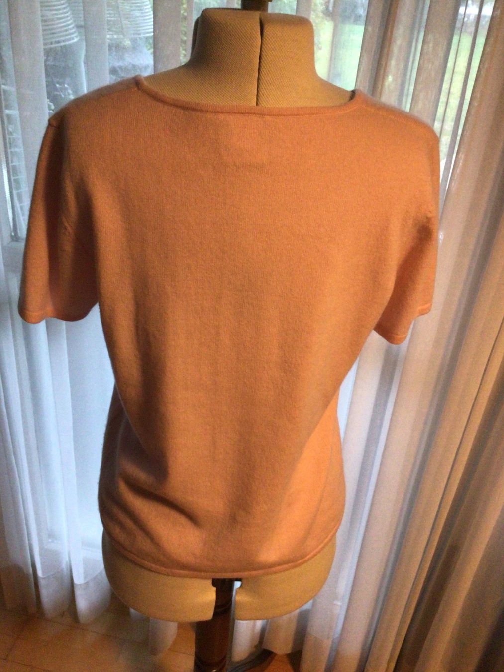 Madeleine Top: 100 % Kaschmir Cashmere Top Madeleine – Usato da Riedikon venduto da Winter21. 2