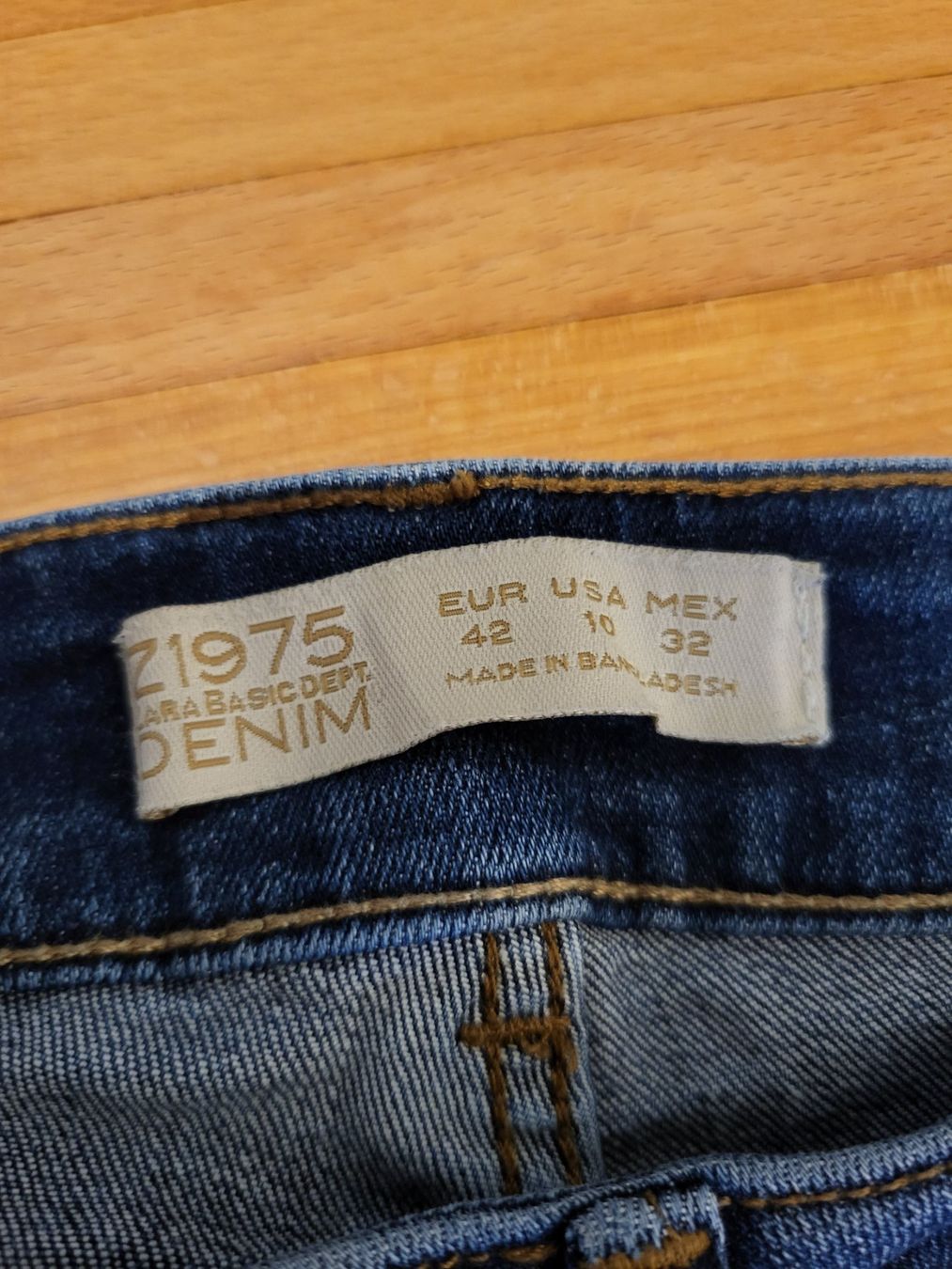 Zara Jeans: ZARA Jeans Gr.40 (Versand möglich) – Usato da Baden venduto da lyraba 1