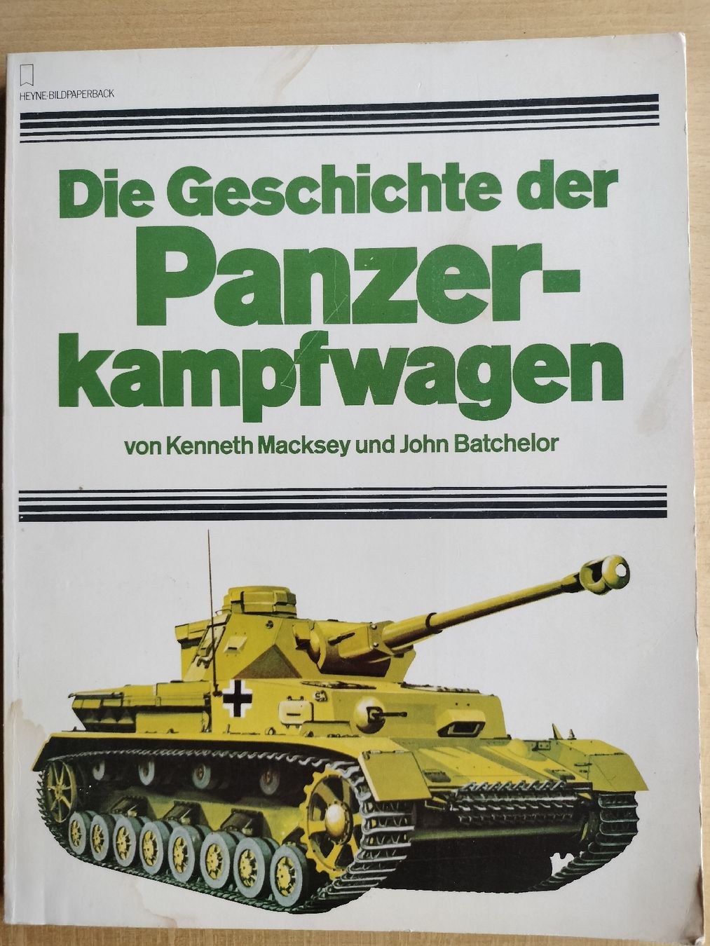 Libri: Die Geschichte der Panzerkampfwagen von 1970 – Usato da Schwanden Sigrisw venduto da len_9yqg