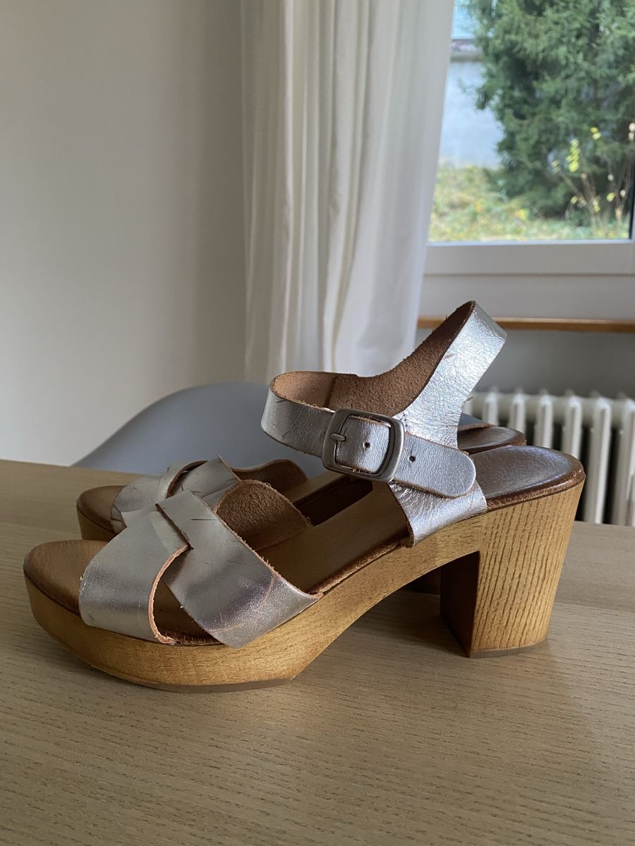 Scarpe da donna: Sandale Plateau Silber – Usato da Luzern venduto da katharina_dzb 2