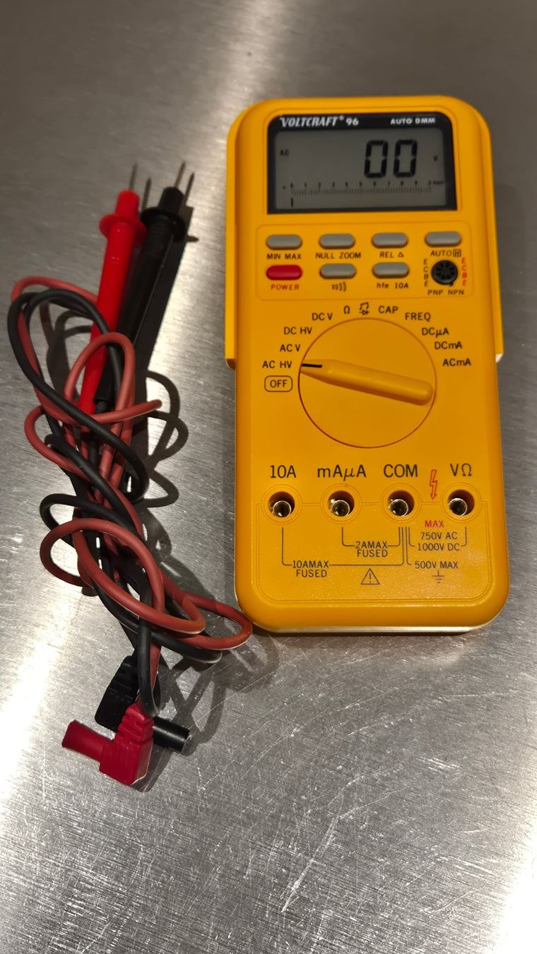 Voltcraft Misurare: Digitaler Multimeter, VOLTCRAFT 96 AUTO DMM – Usato da Bischofszell venduto da worldoftoday