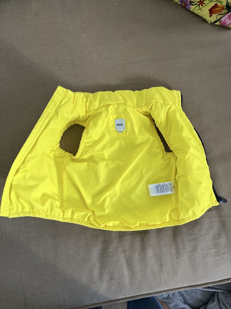 Hugo Boss Gilet & Giacche: Baby Gilet Hugo Boss – Usato da Comano venduto da Sandritti 1