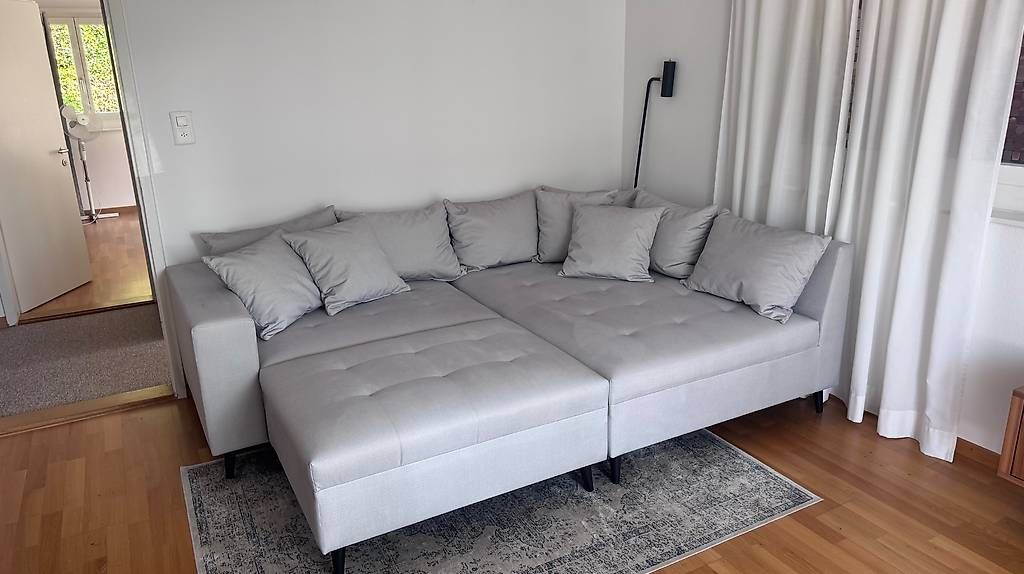Sofas: Ecksofa grau – D'occasion à Erlenbach ZH par pra_k7bl 1