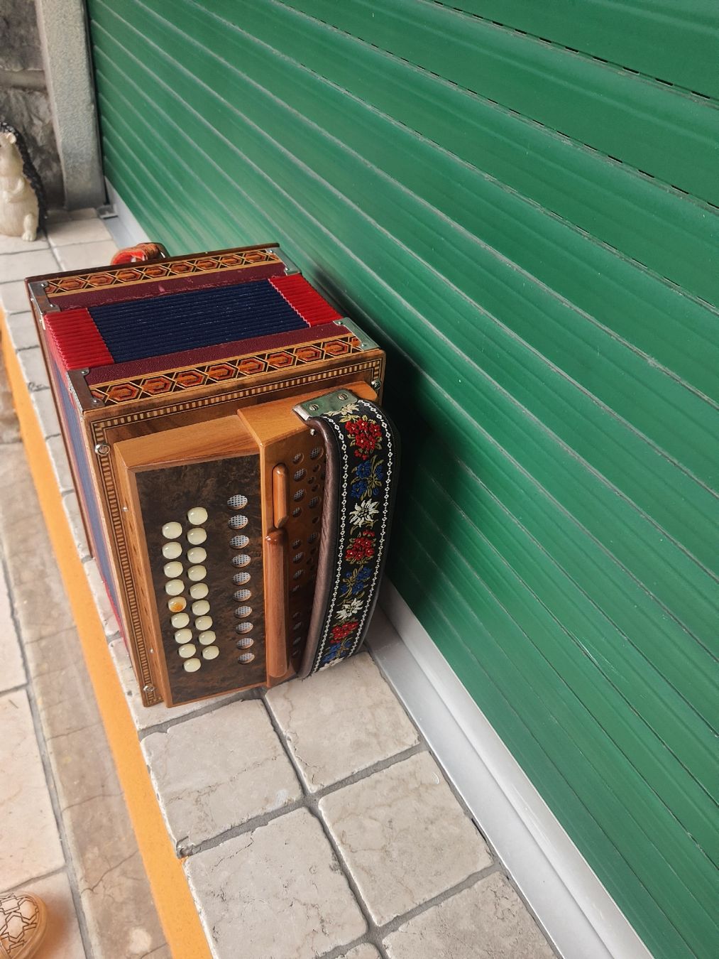 Strumenti musicali: zanin orgeli – Usato da Pont-de-la-Morge venduto da Mirabelle0 2