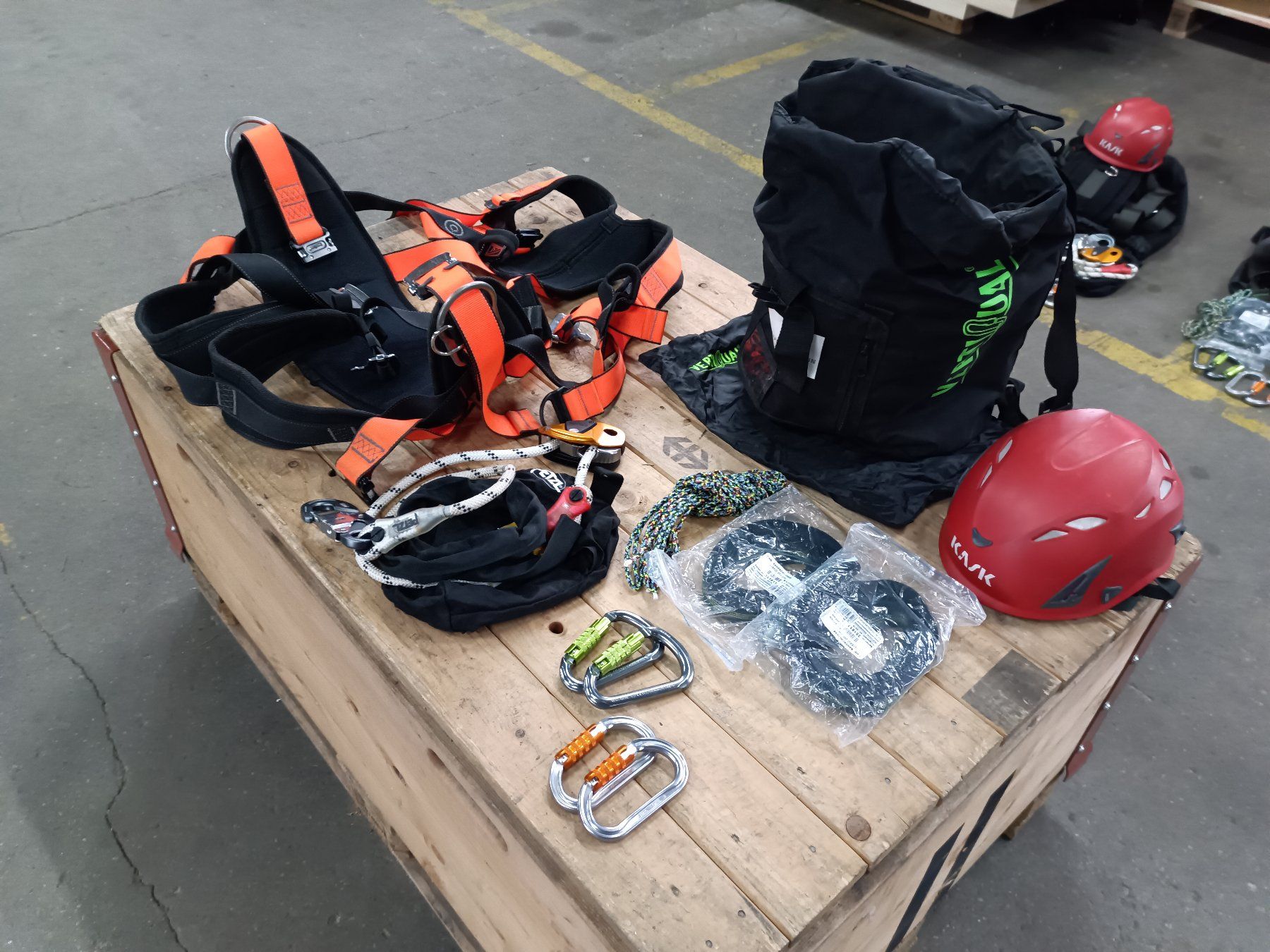 Attrezzatura di sicurezza: Auffanggurt, MONSTER SET 5 Stk. – Usato da Arnegg venduto da Funny05 1