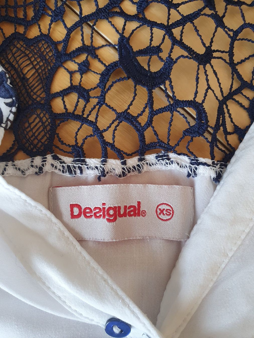 Desigual Camicette: Chemise Desigual XS – Usato da Courroux venduto da sv235 3