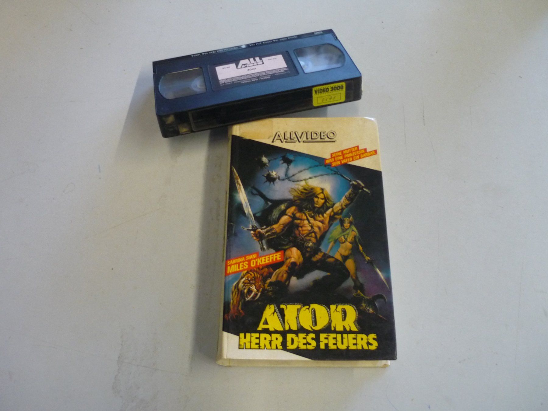 Alle VHS: VHS Videokassette - Ator Herr des Feuers - Rar – Gebraucht aus Beringen von Flatretriever