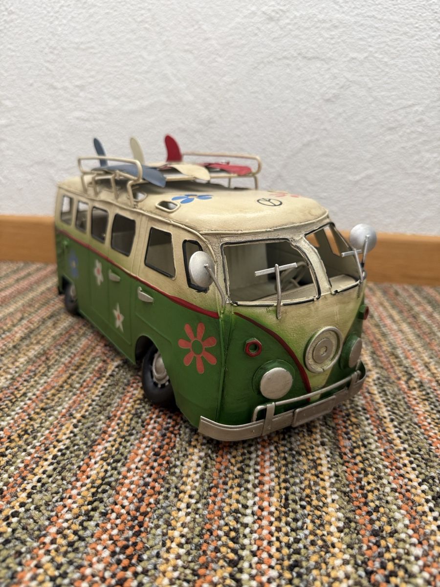 Alle Dekorationen: Dekorationsbus Blech Retro Hippie mit Surfbrettern – Neu (gemäss Beschreibung) aus Forch von m_d_wq2p