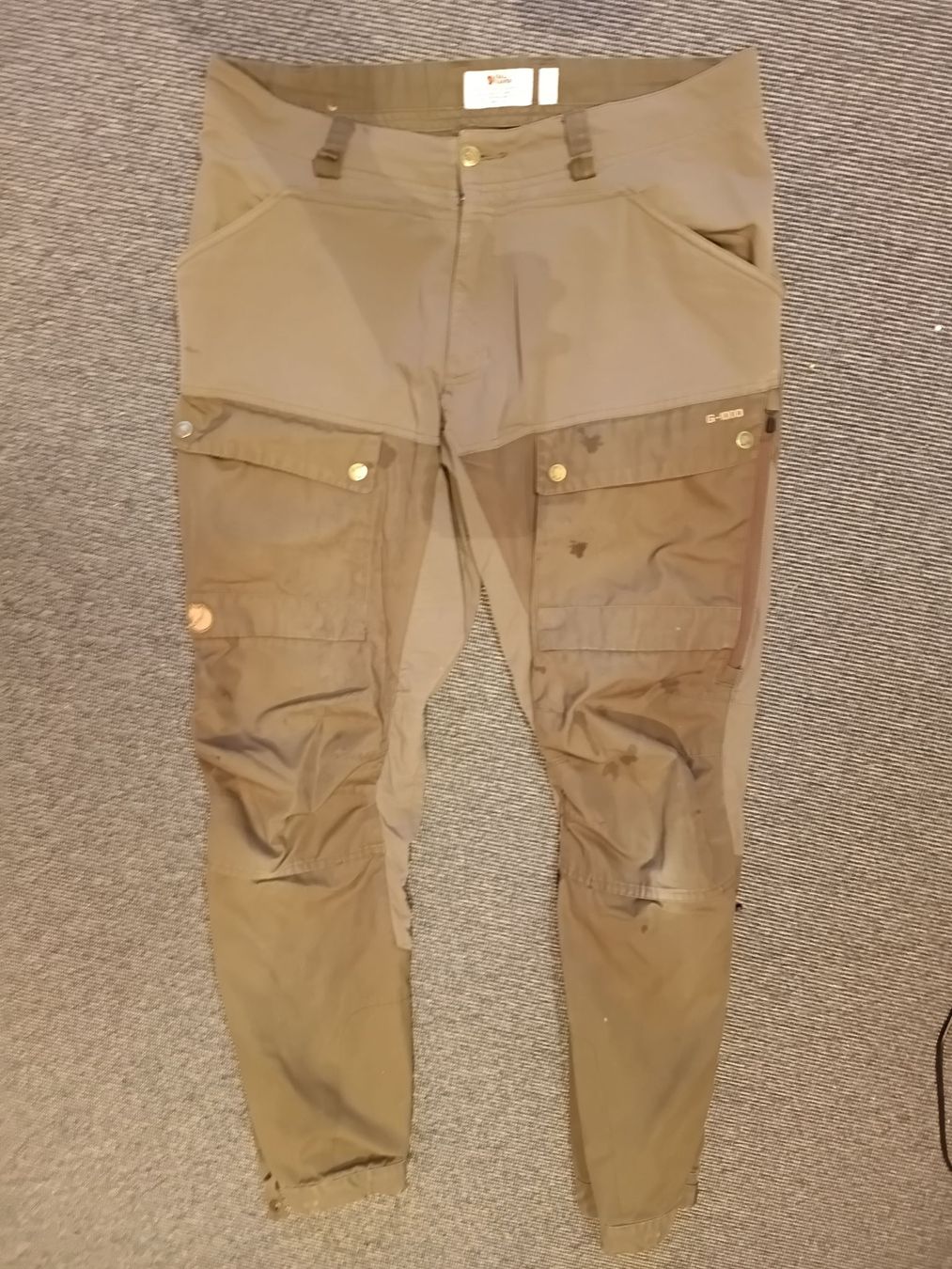 Fjällräven Pantaloni: Fjällräven Keb Trousers - Size 48 Regular – Usato da Schachen b.Herisau venduto da Biibli