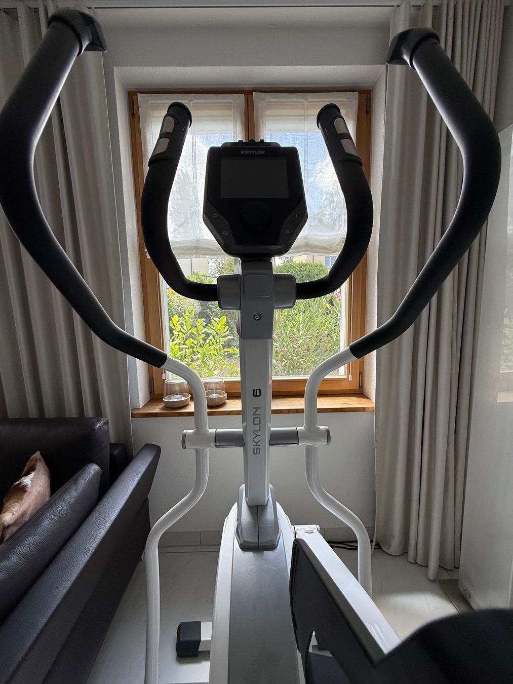 Kettler Hometrainer: Skylon 6 Cross/Ellipsen-Trainer Kettler – Usato da Riehen venduto da garagenverkauf100 6