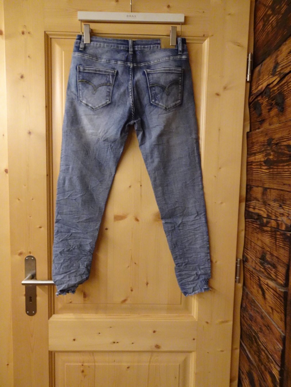 Jeans: Damen Stretch Jeans blau Gr. ca 40 - 42662 – Gebraucht aus Küssnacht am Rigi von Good4Deckeli 1