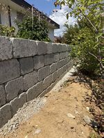 QUATRO Mauersteine Kanten gebrochen naturgrau H 15 
