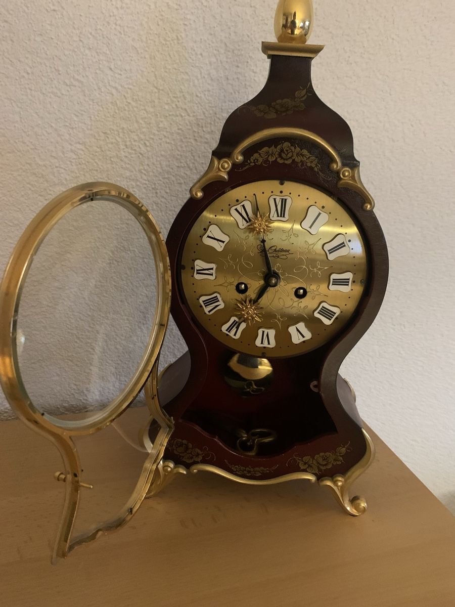 Orologi da terra & Orologi da parete: Antike Pendule – Usato da Rotkreuz venduto da irenemehr 2
