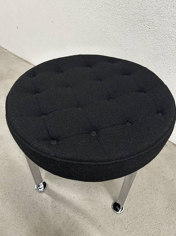 Sgabelli: Vintage Hocker – Usato da Küsnacht ZH venduto da Quiti 2
