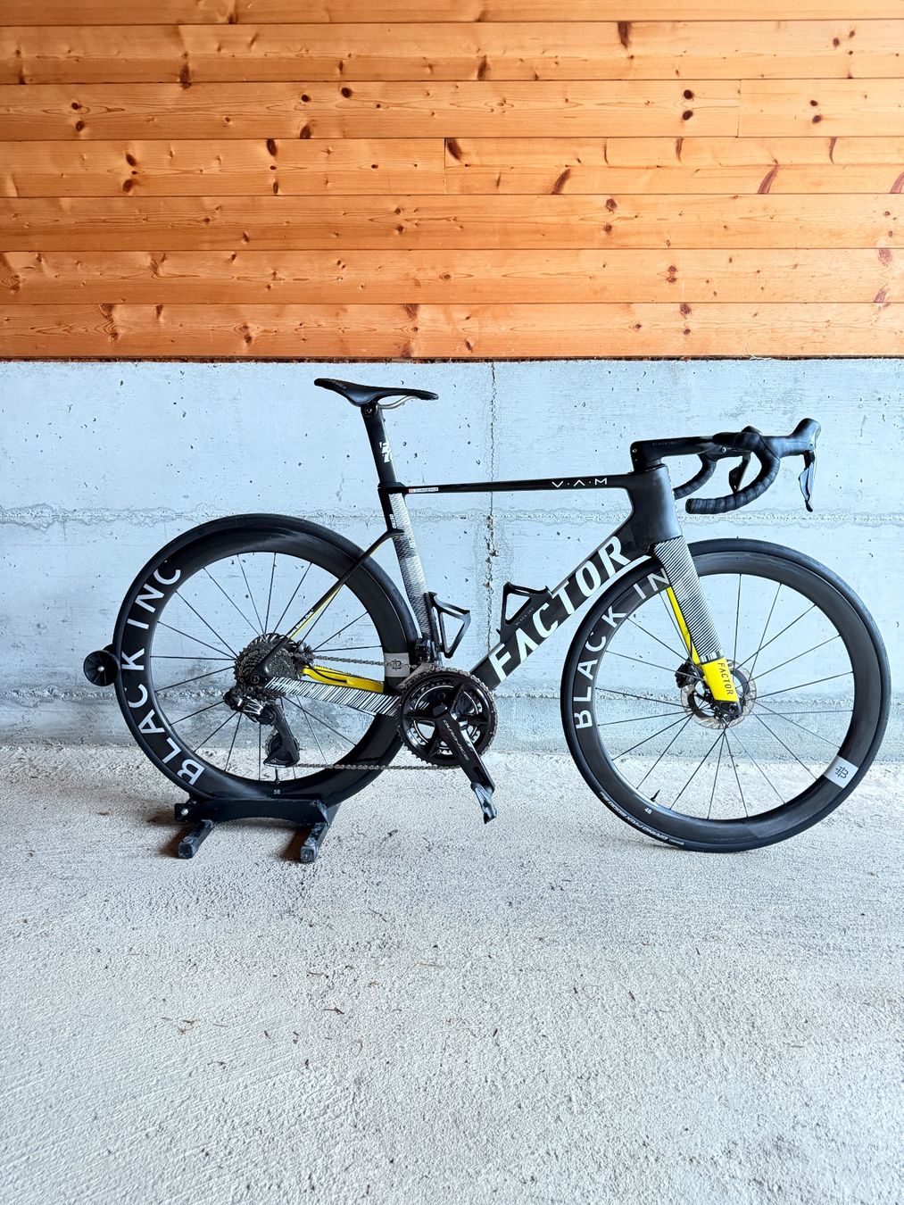 Factor Bikes Biciclette: Factor Ostro Vam 2.0 Gr.54 – Usato da Uebeschi venduto da snow-sports 2