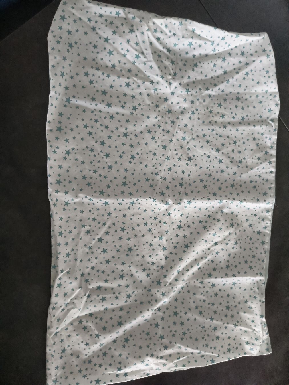 Linge de lit: Kissenbezug Sterne Mint, Sterntaler – D'occasion à Schöfflisdorf par kin_2dp9