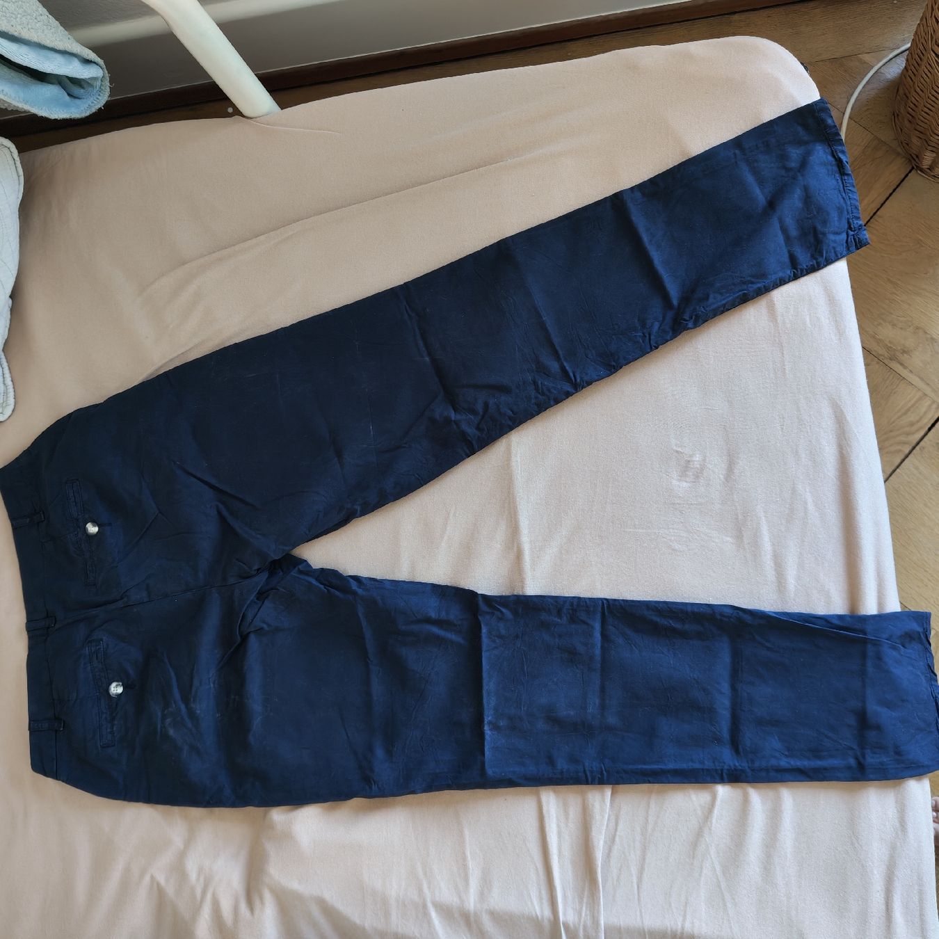 Caroll Pantaloni: Caroll Chino Pants – Usato da Neuchâtel venduto da plazzzzma 1