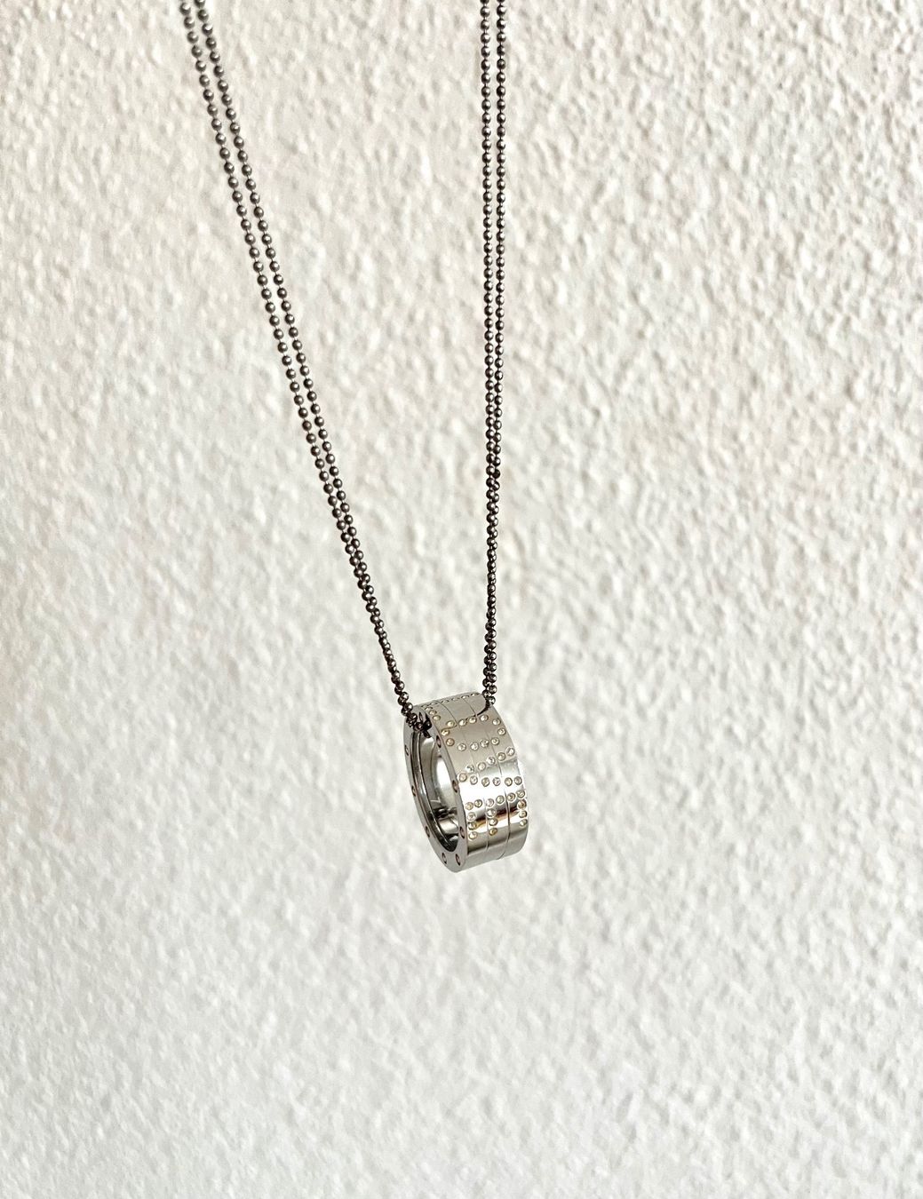 Ketten: Swatch LOVE Vendome Halskette mit Ring Anhänger – Gebraucht aus Basel von JJ.Elena 4