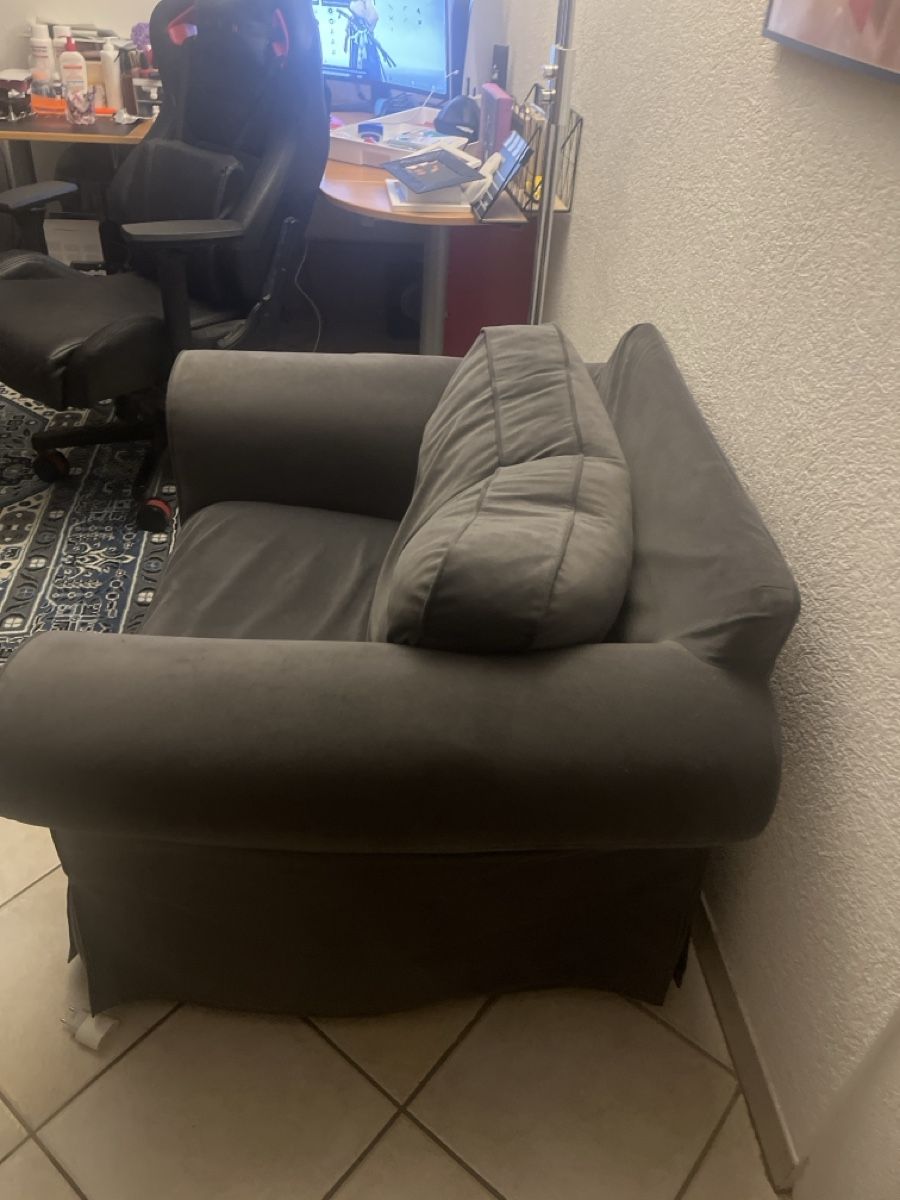 Ikea Fauteuils: Feuteuil à vendre  – Neuf (Voir description) à Aire-la-Ville par xgr_t5ll 1