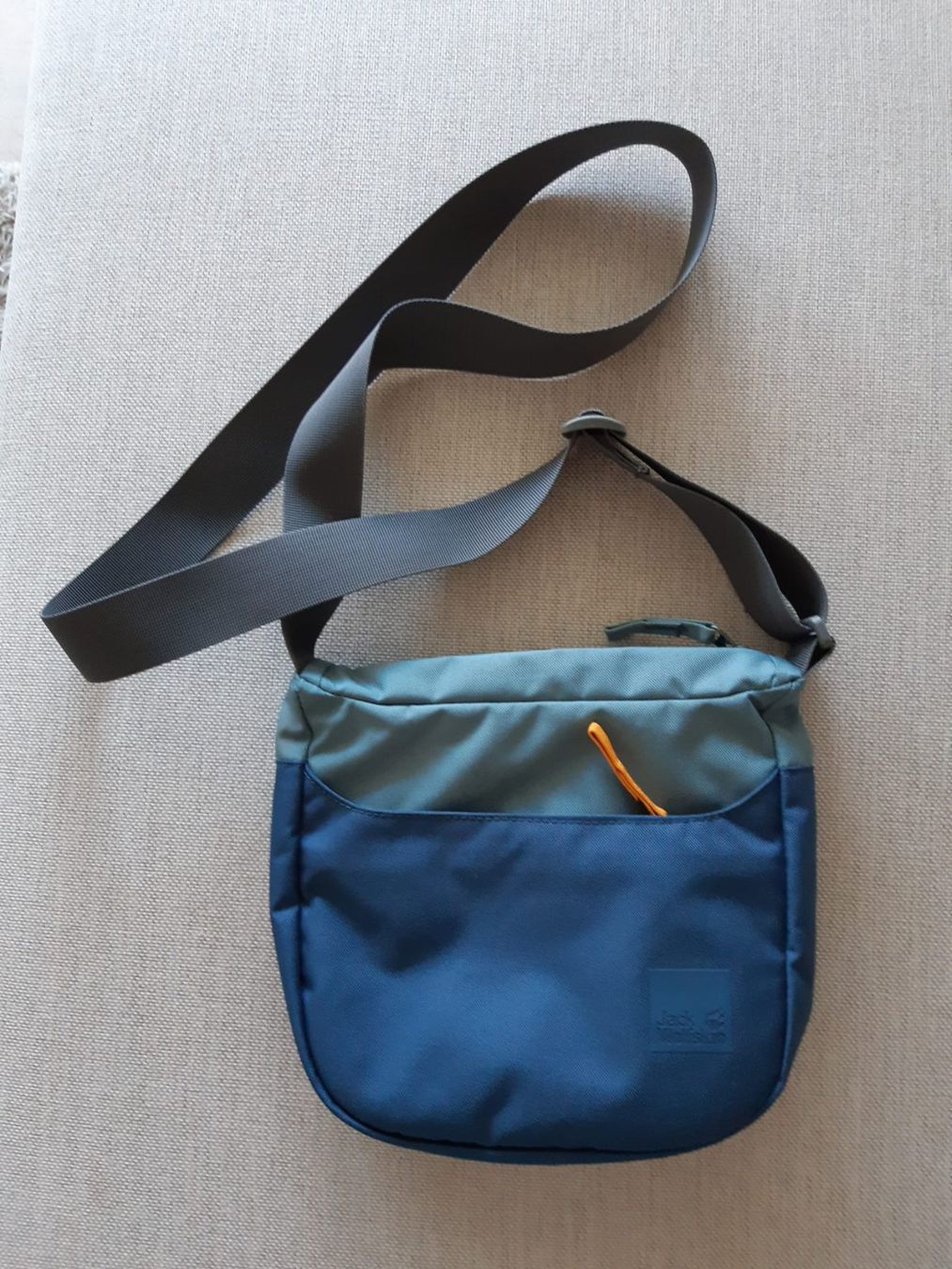 Jack Wolfskin Sacs: Umhängetasche "Jack Wolfskin", fast neu – D'occasion à Möhlin par bekapame 1