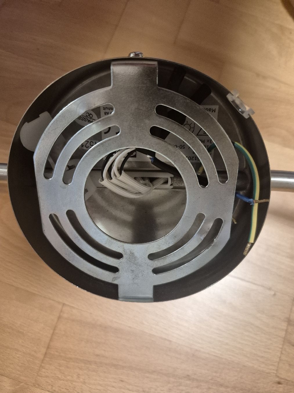 Ikea Lampade: Ikea Husinge 3 Spot – Usato da Ziefen venduto da Mallory43 1