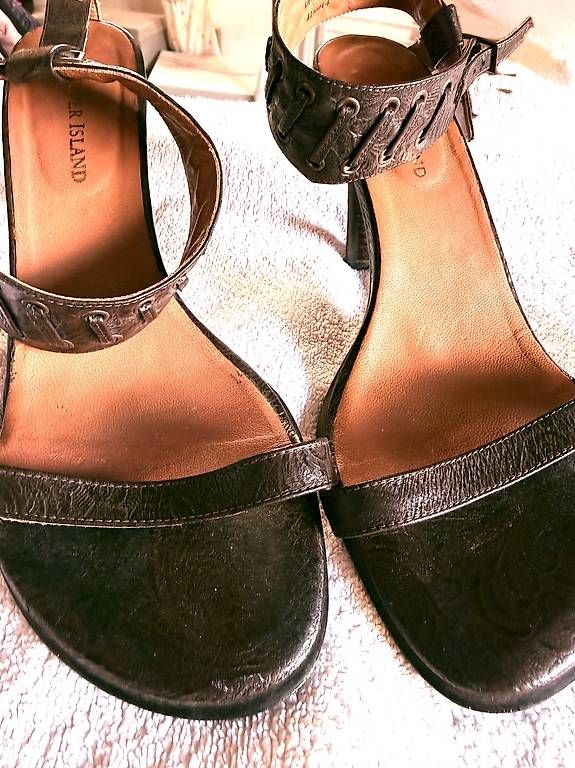 Scarpe da donna: Divers Chaussures cuire  Très bon état  – Usato da Troistorrents venduto da rabz 2