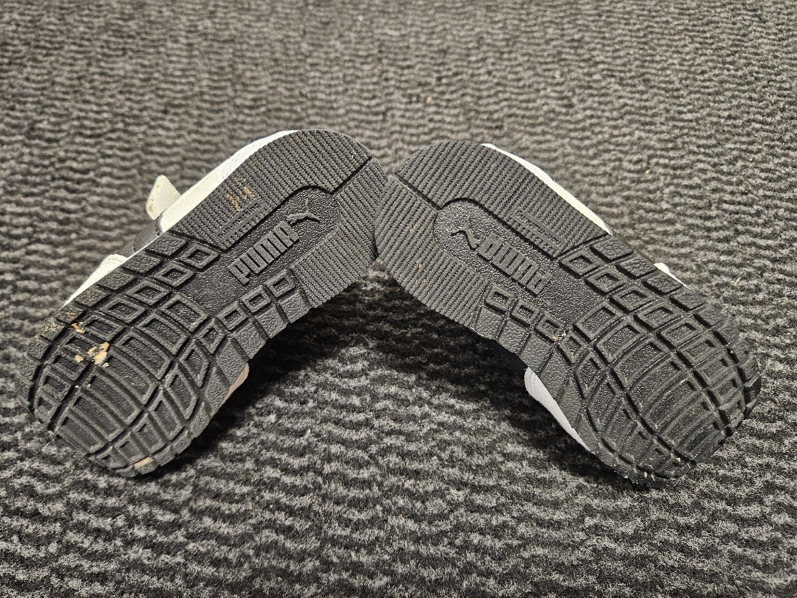 Puma Schuhe für Jungen: Puma Schuhe Gr.22 wie neu – Neu (gemäss Beschreibung) aus Wallenwil von Alain2010 3