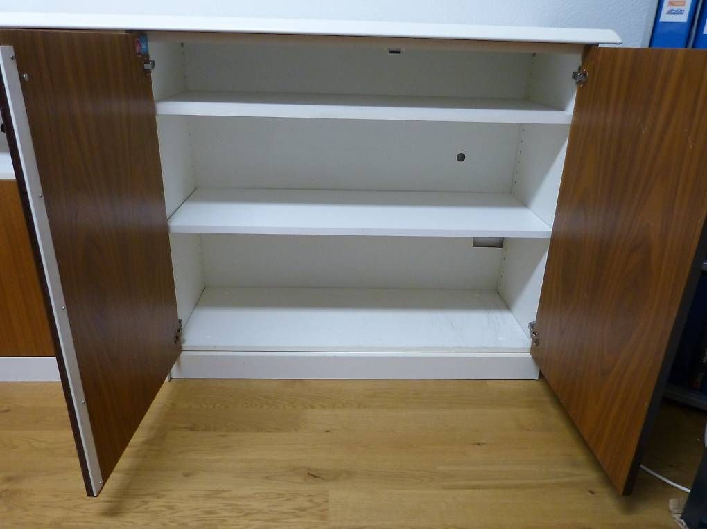 Commodes: Sideboard Länge 3,155m – D'occasion à Lengnau BE par AllerleiSUPER 2