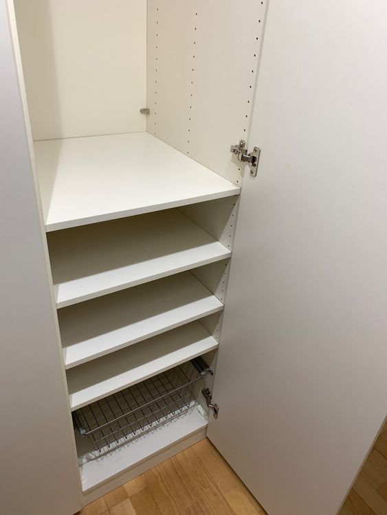 Kleiderschrank weiss gebraucht, guter Zustand Kaufen auf Ricardo