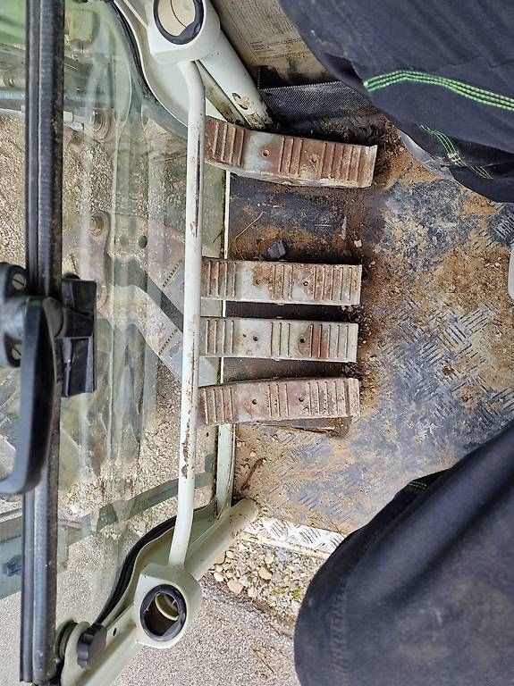Menzi Muck Escavatori: Menzi Muck A91 4x4 – Usato da Escholzmatt venduto da Bockere 3