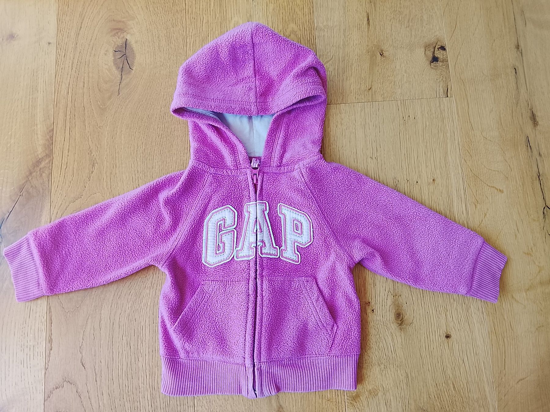 Gap Pulls et sweat-shirts: Pullover Gr. 80 cm – D'occasion à St. Gallen par Fluros