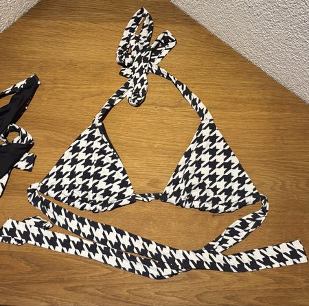 Frankies Bikinis Triangle Top