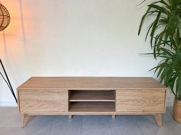 Meuble TV en bois  - décor chêne clair
