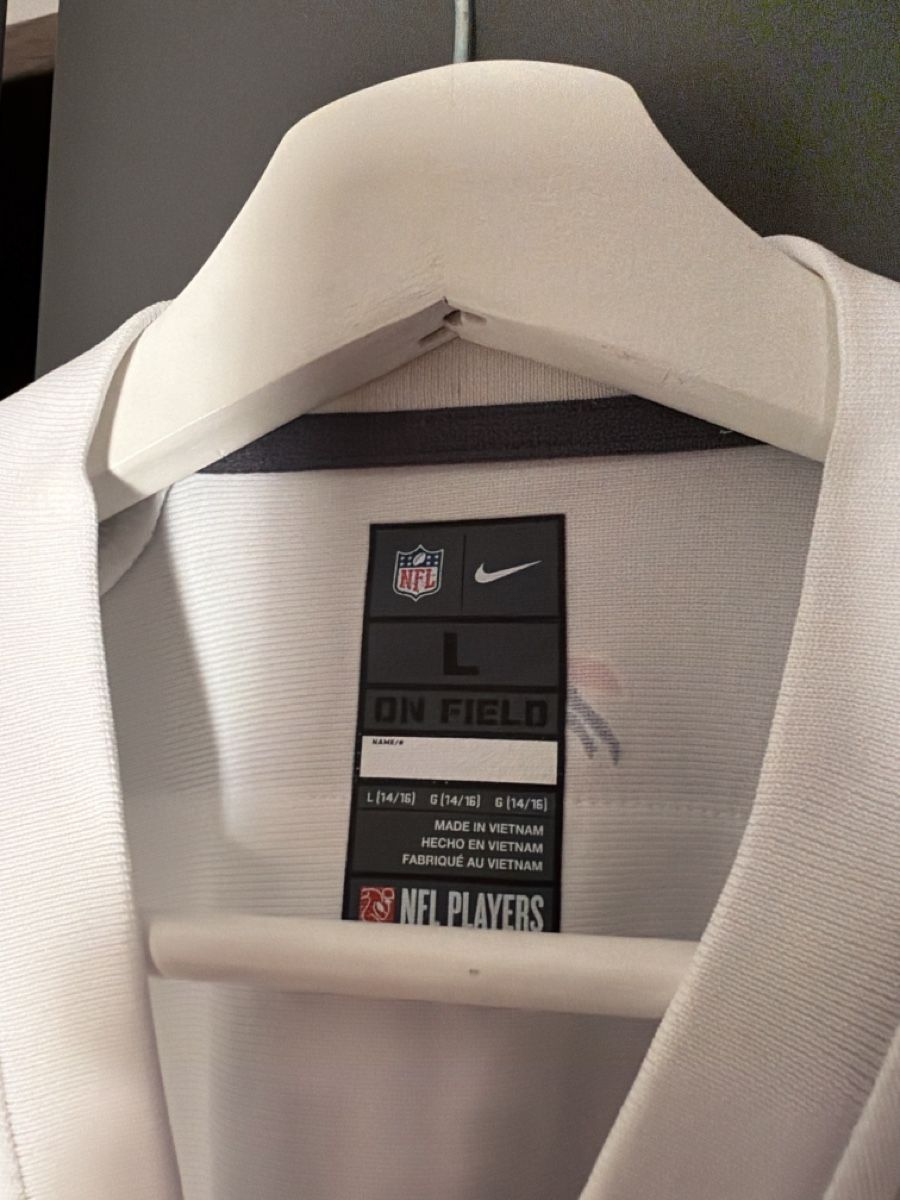 Nike Scarpe, pantaloni & magliette da ginnastica: Buffalo Bills NFL Jersey Stefon Diggs – Usato da Zürich venduto da lui_hz9r 2
