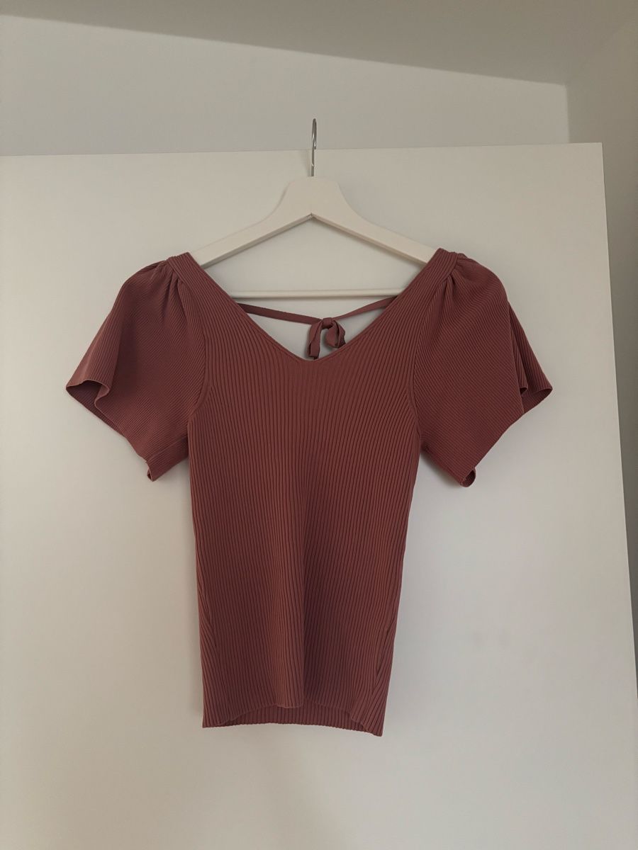 Only Camicette: ONLY Oberteil Gr. XS – Usato da Oberhofen Thun'see venduto da janine.70