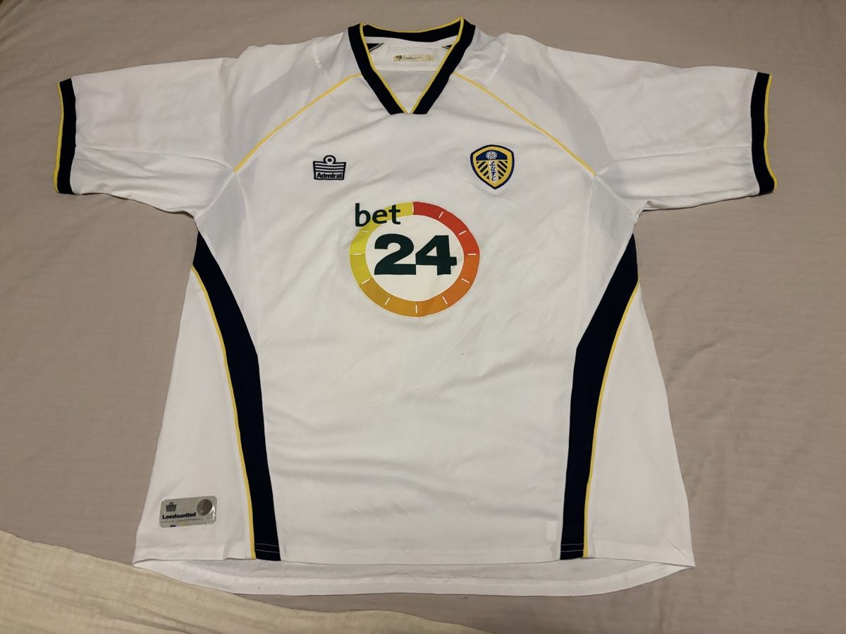 Canottiere & Pantaloni: Leeds United maillot – Usato da Le Grand-Saconnex venduto da focamix