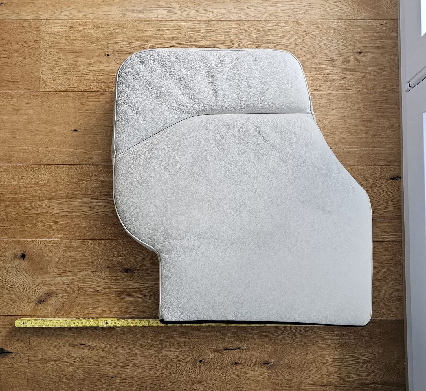 Kissen: Cremeweisse Lederkissen/Sitzkissen – Gebraucht aus Wädenswil von jud_jv8g 6