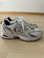 New Balance 530 Unisex Sneakers weiss/dunkelblau EU 41.5