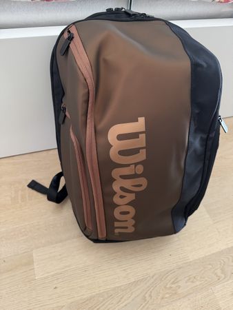 1 sac à dos Wilson pro staff