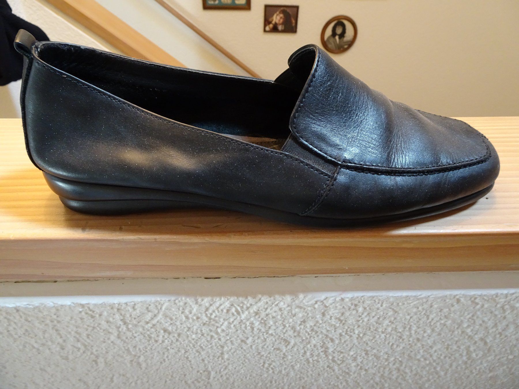 Damenschuhe: Damenschuh, schwarz Gr. 41, Leder – Neu (gemäss Beschreibung) aus Grüt (Gossau ZH) von spitzig 4