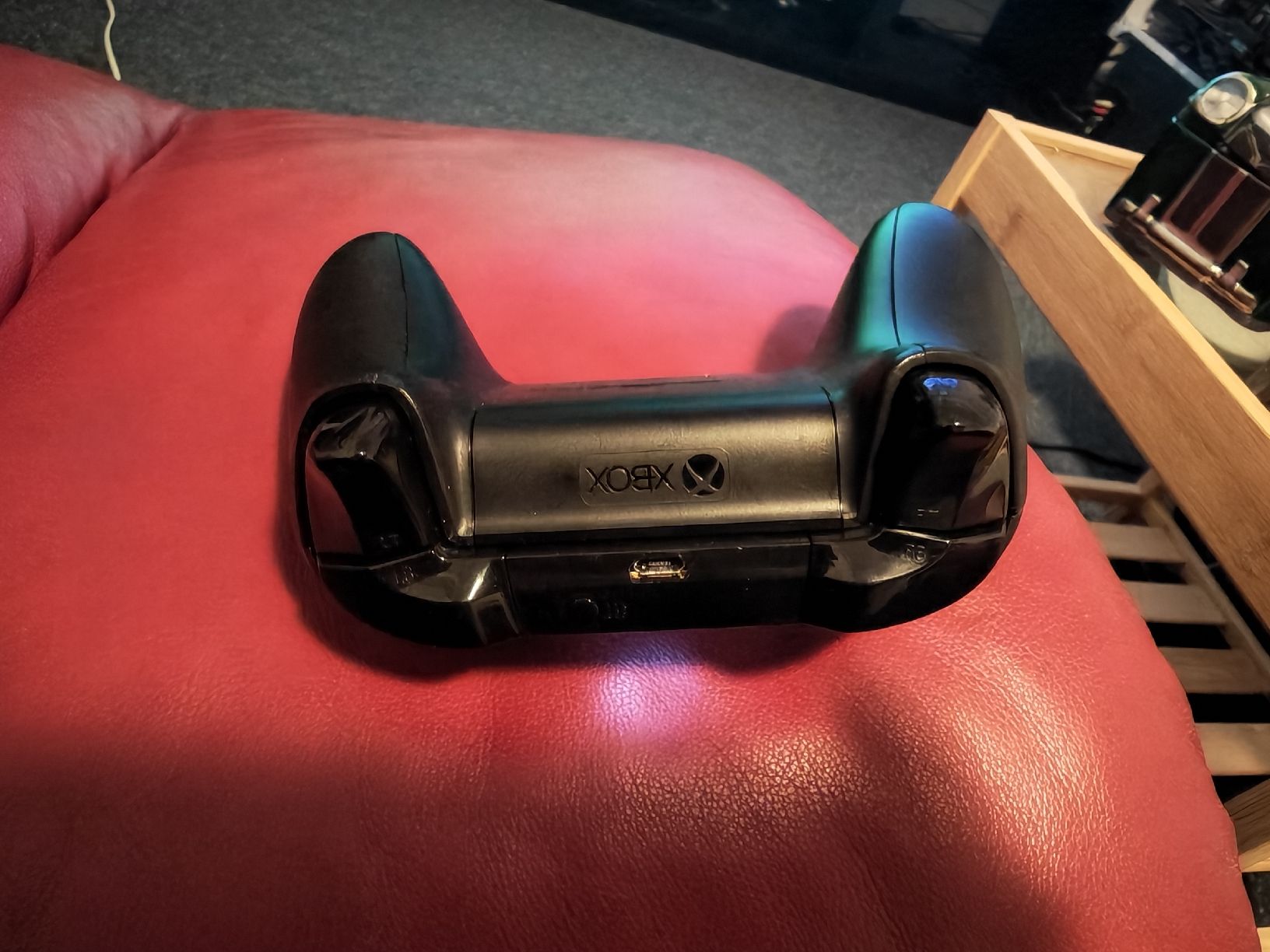 Microsoft Controller: Xbox Wireless Controller Black good condition – Usato da Vessy venduto da guojin99 1