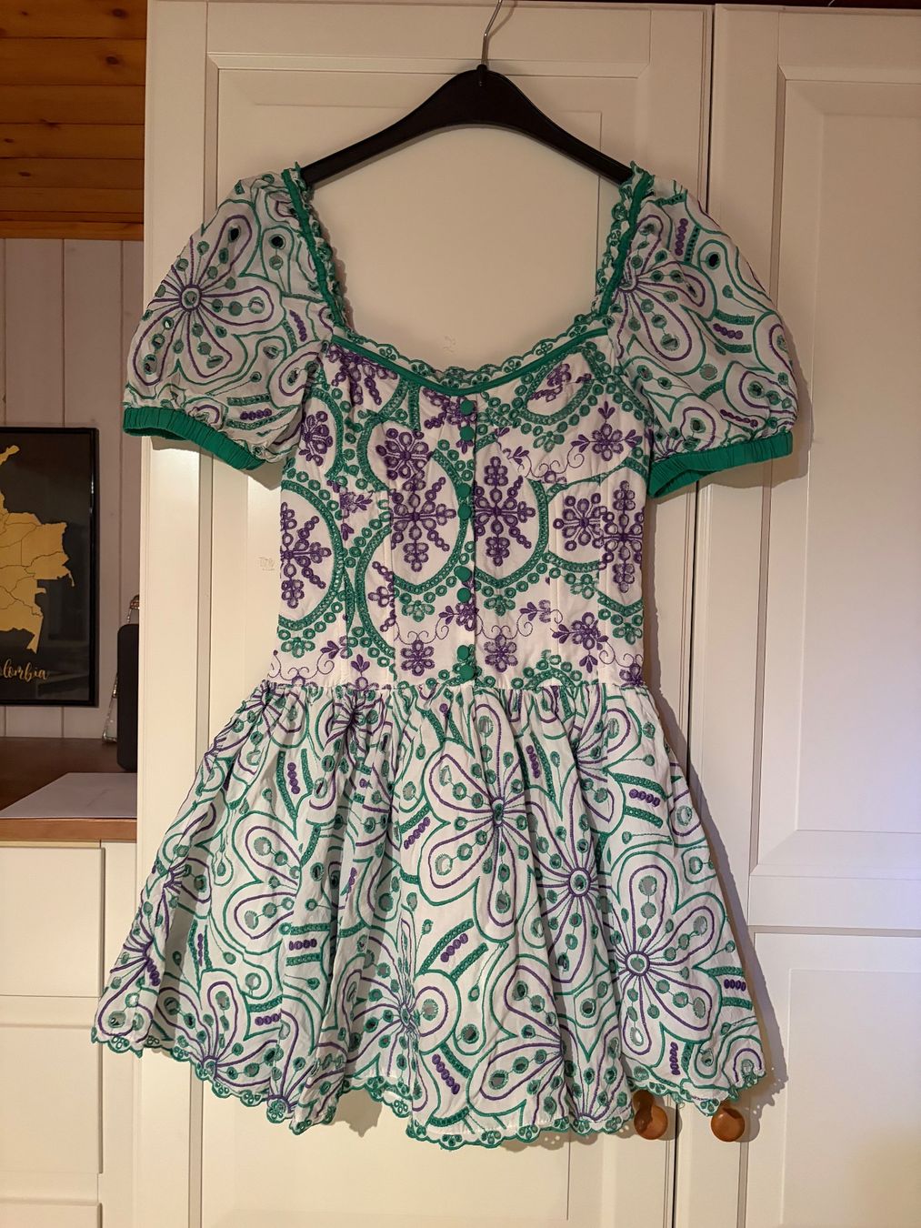 Kleider: Eyelet Embroidery Cotton Dress – Gebraucht aus St.Josefen von lop_lh8d 6