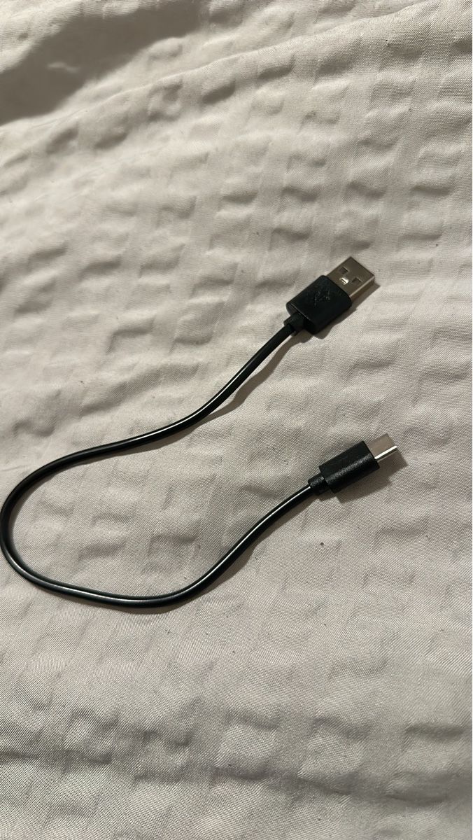 Samsung Cavi:  Ladekabel USB-A auf USB-C klein – Nuovo (secondo la descrizione) da Dietikon venduto da sal_zdn5