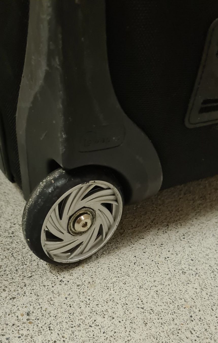 Valigie & Borse: Foto Trolley/Rucksack auf Rollen – Usato da Reinach AG venduto da Muggl1 9