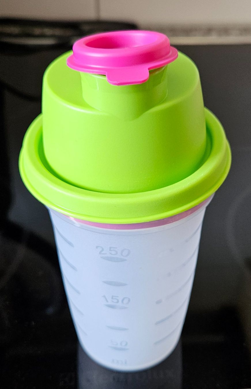 Tupperware Recipients et similaires: Shaker 250ml – Neuf avec emballage d'origine à Hasle b. Burgdorf par buddle32