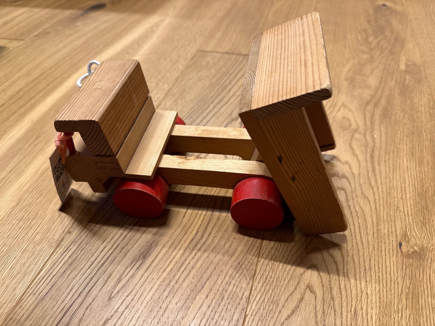 Giocattoli: Holzlastwagen zum Kippen – Usato da Sirnach venduto da sbe_pf8v 2