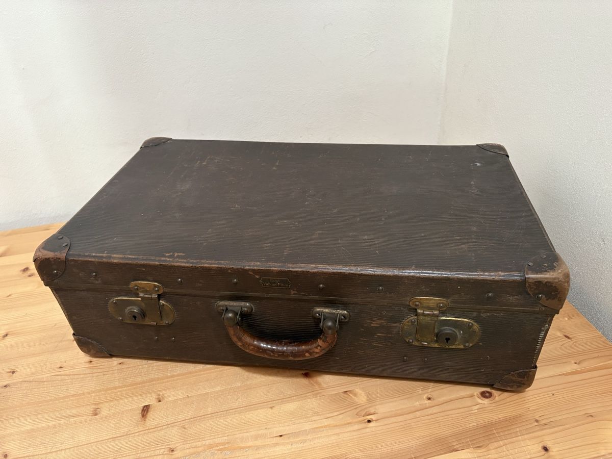 Valises de voyage: Alter Koffer – D'occasion à Rümlang par resale35