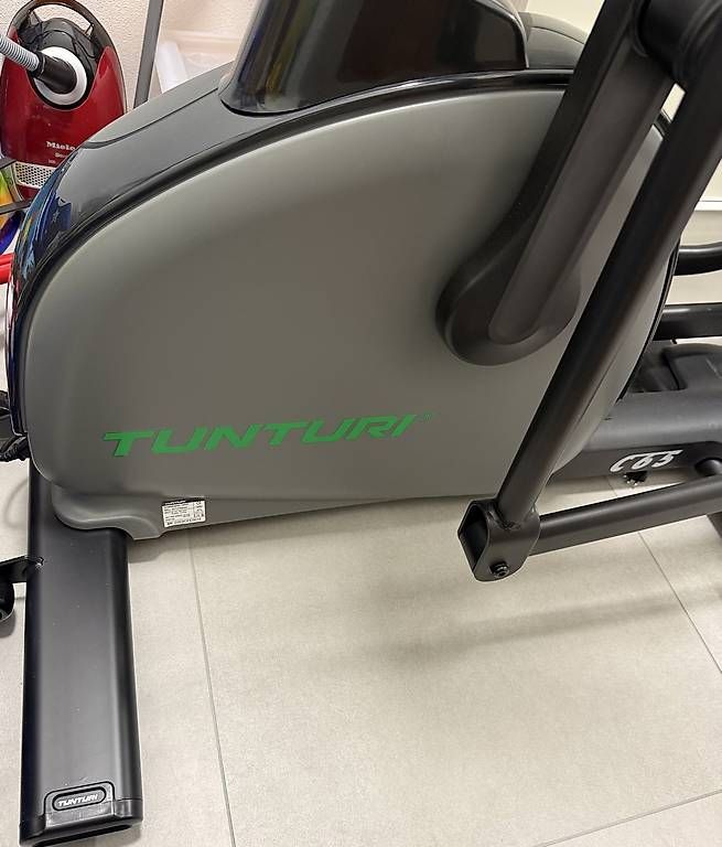 Hometrainer: Crosstrainer Tunturi C65 – Usato da Urnäsch venduto da Tojaco 4
